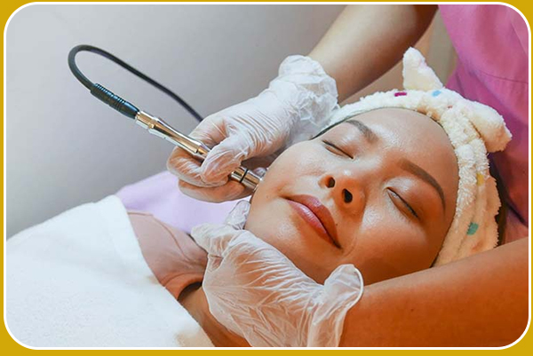 Diamond Peel | 9013078700 | Diamond Peel treatment in Janak puri